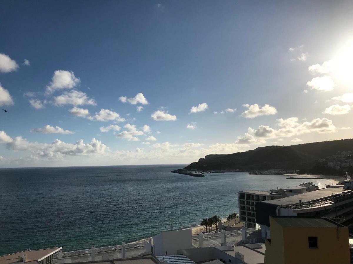Apartamento Con Vistas Al Mar Sesimbra Buitenkant foto